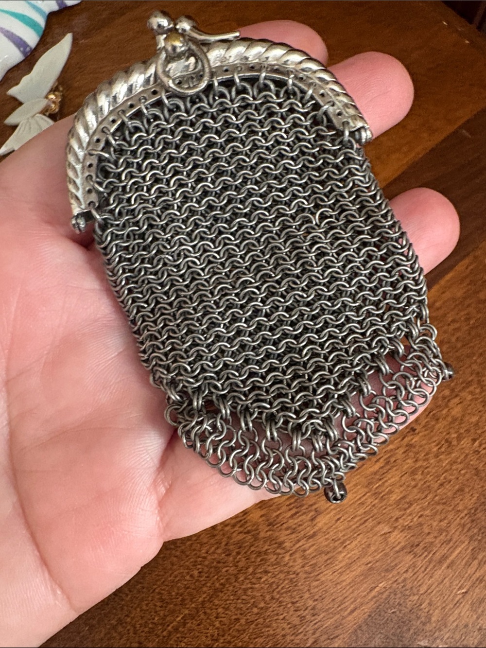 Vintage Silver Mesh Coin Purse And Brooches And Rings - Picture 11 of 12